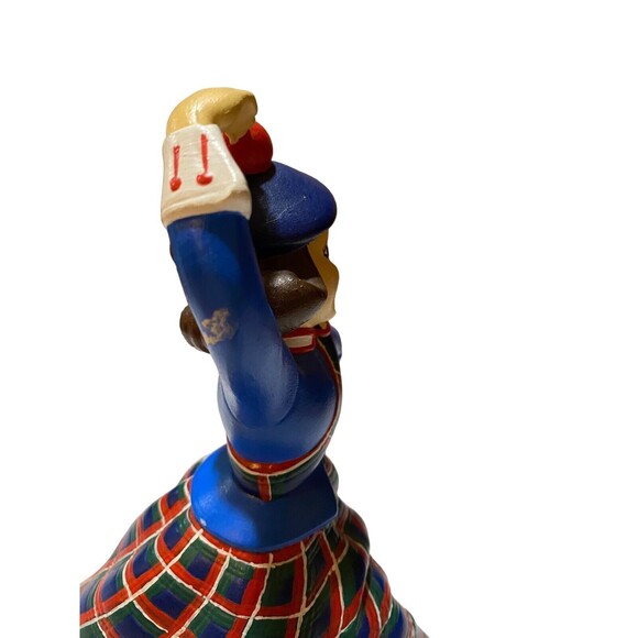 Vintage Holland Mold Scottish Celtic Lass Dancing Girl Brown Eyes Signed plaid - Picture 11 of 13